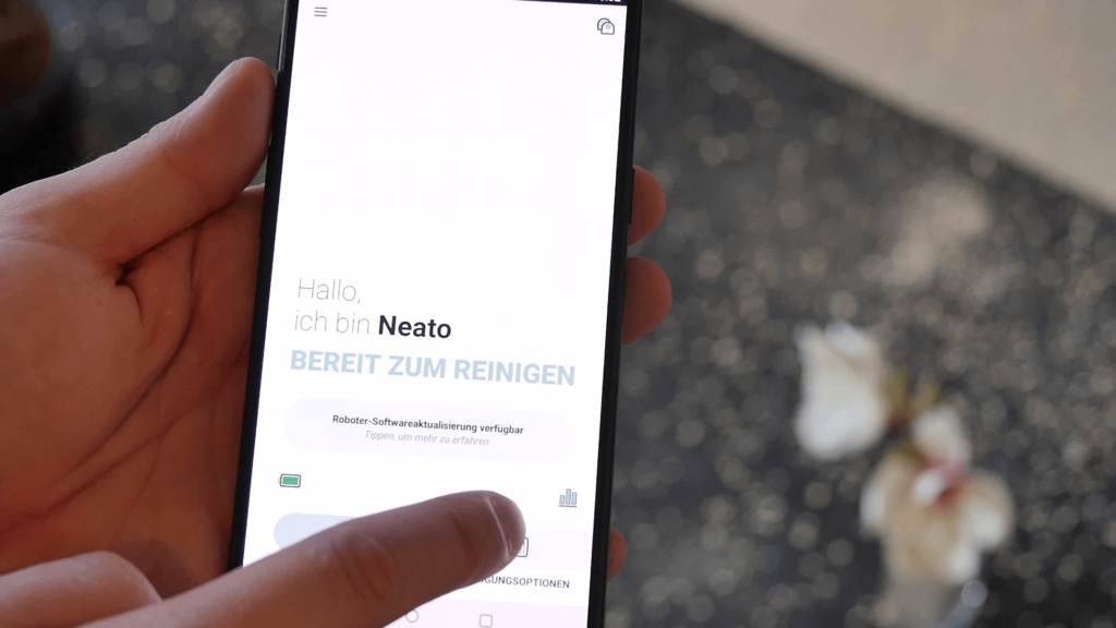 Neato BotVac D5 connected Smartphone App